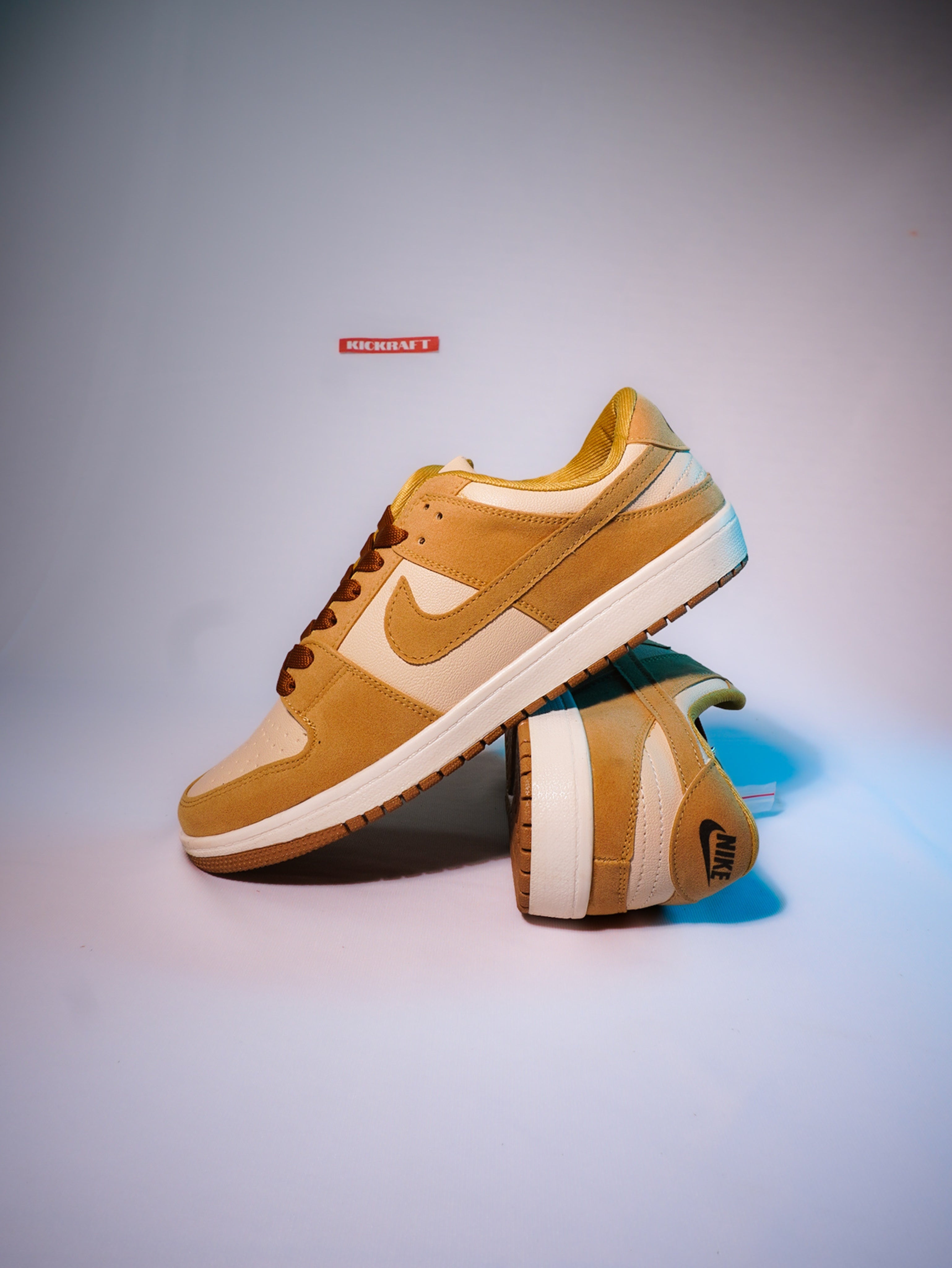 Dunk Low Light Orewood Brown