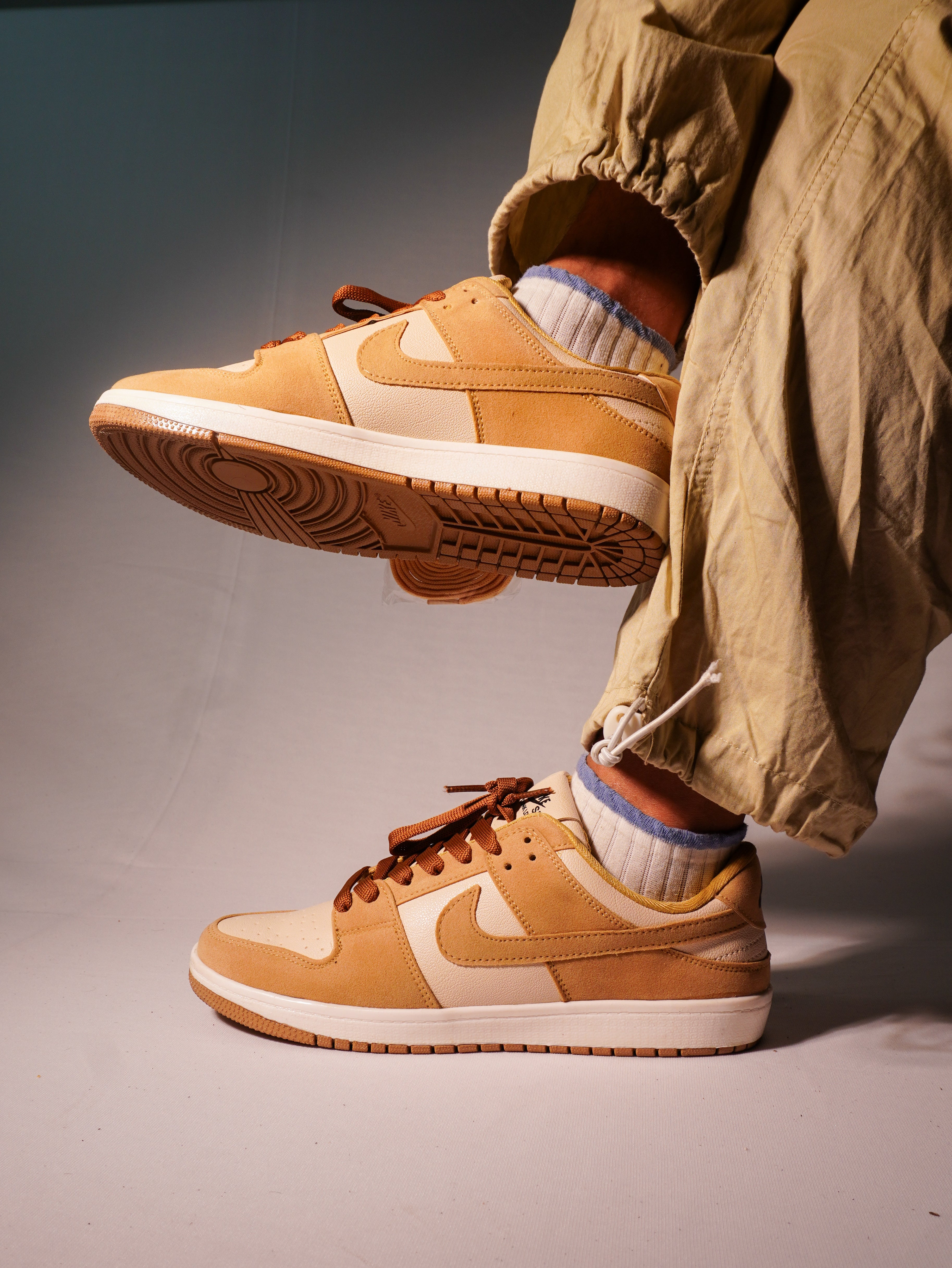 Dunk Low Light Orewood Brown