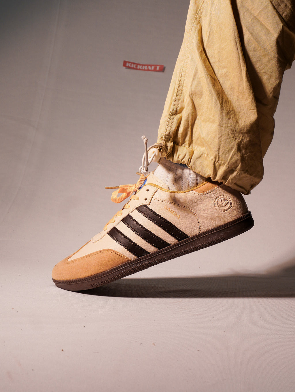 Samba Classic Off Grey Gum White (Rare Edition)