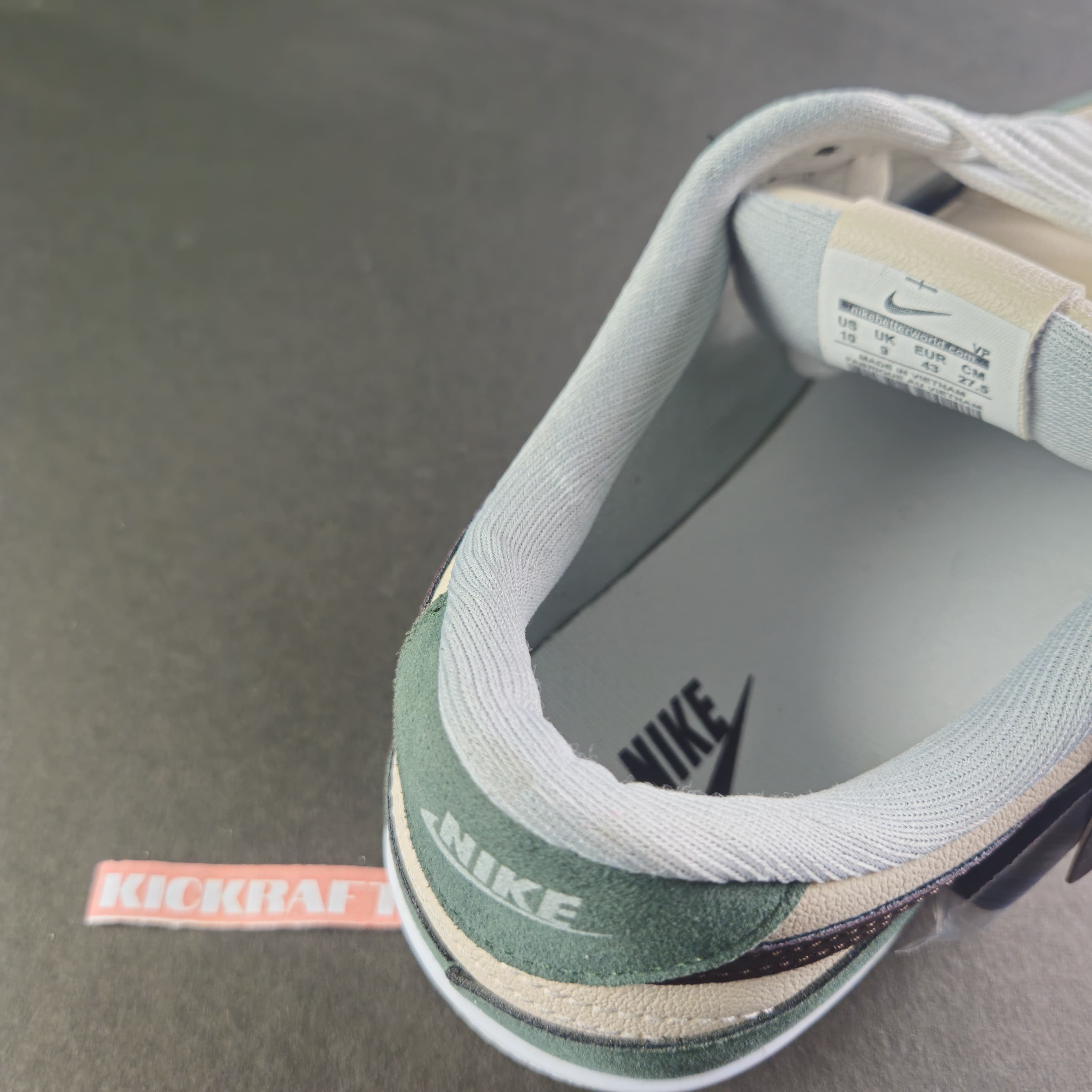 Dunk Low Medium Olive