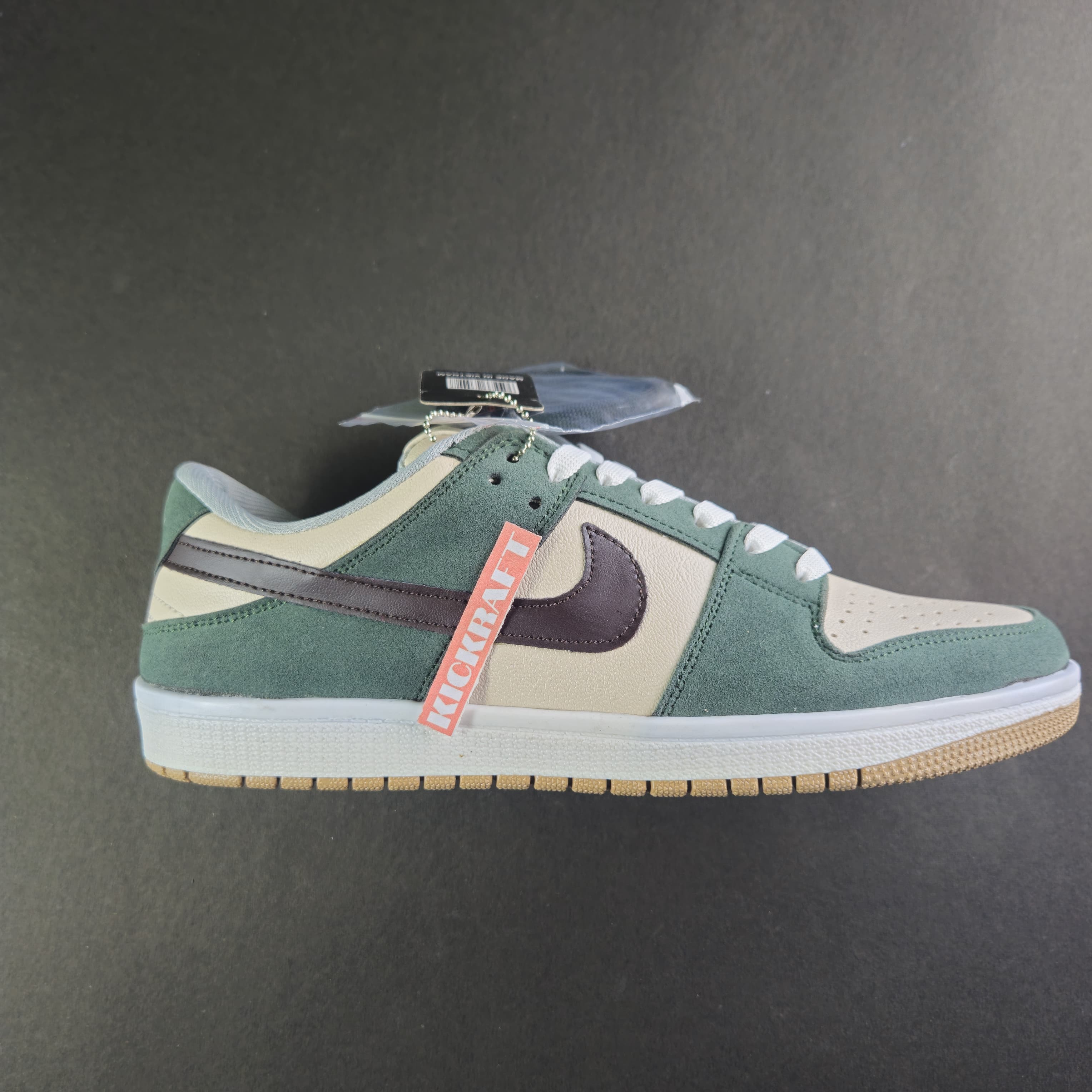 Dunk Low Medium Olive