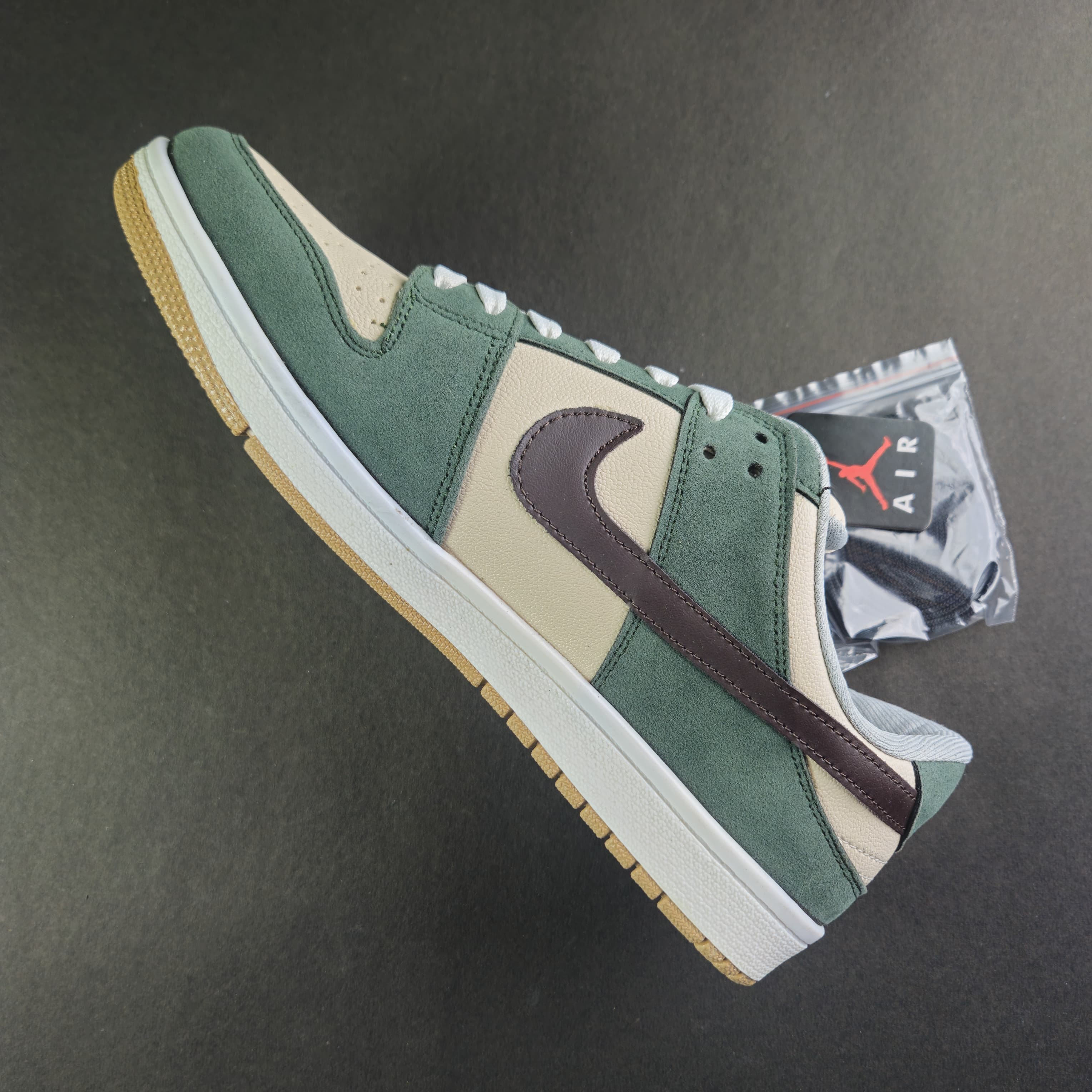 Dunk Low Medium Olive
