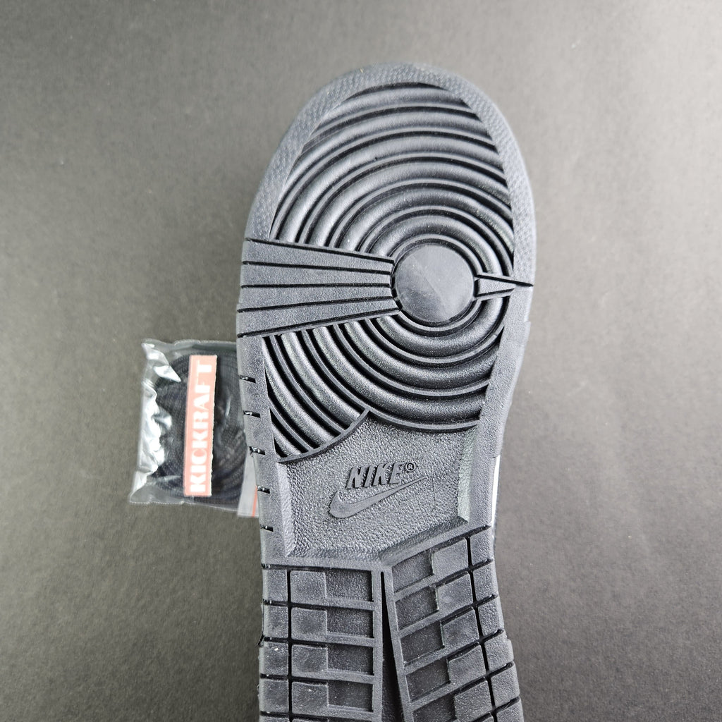 Air Force Black White SB Edition