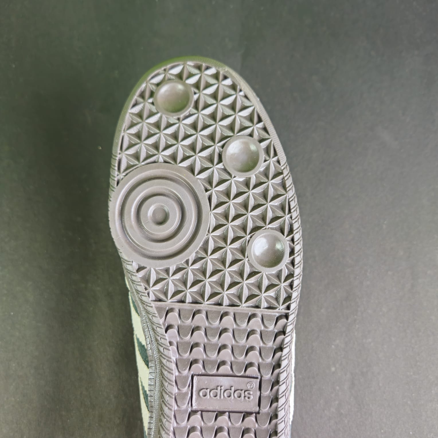 Samba OG lavish green