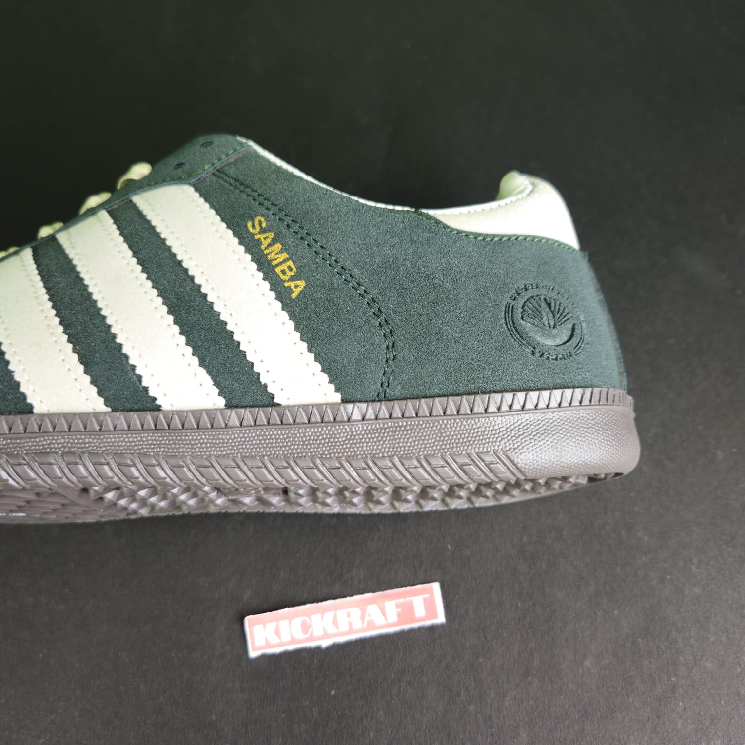 Samba OG lavish green